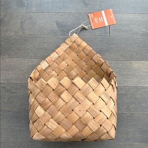 ASHLAND Brown Woven Hanging Basket, Rustic Farmhouse Decor, Wall Storage BIG